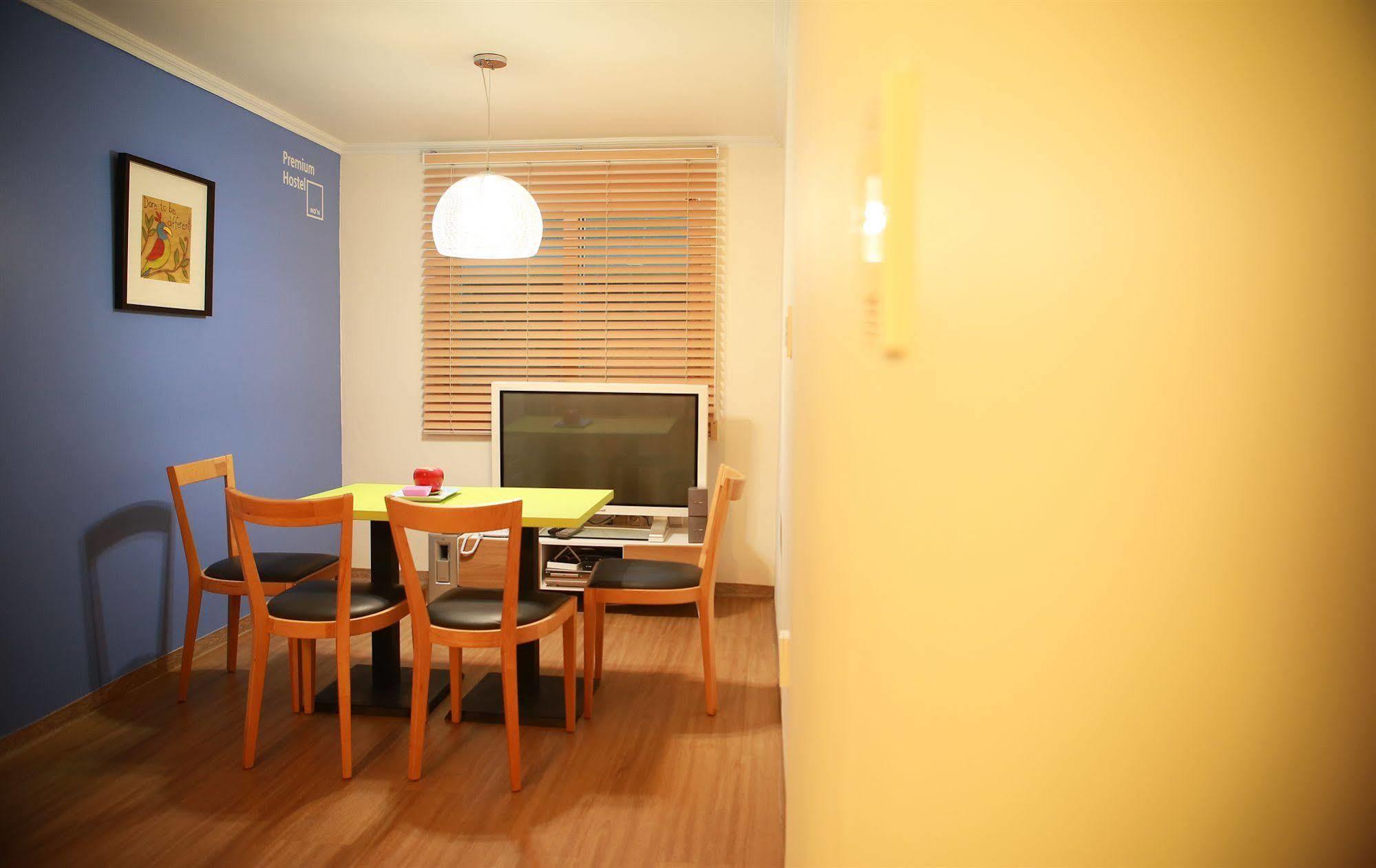 Moon Hostel ソウル特別市 エクステリア 写真